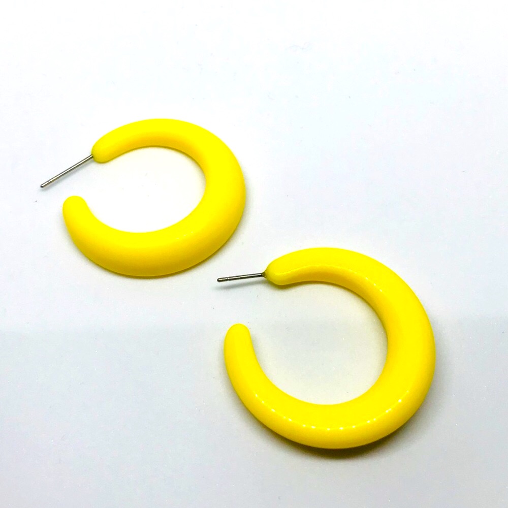 Yellow Vintage Deadstock Acrylic Earrings